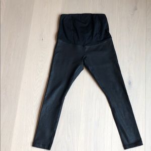 Ingrid & Isabel faux leather maternity leggings